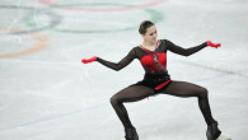 Kamila Valieva, în timpul exercițiului în care a reușit o săritură cvadruplă Foto: Profimedia Images | Poza 18 din 26