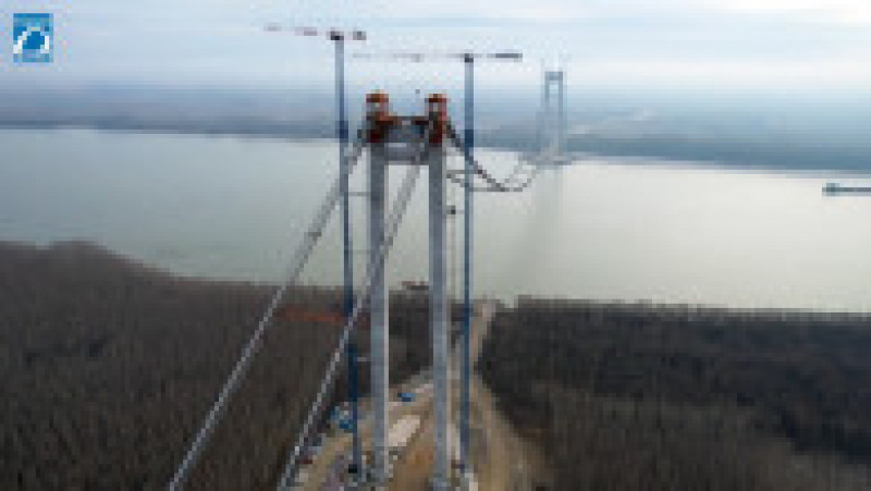 Proiectul podului suspendat peste Dunăre Brăila-Tulcea a ajuns la etapa lucrărilor de relocare a rețelelor electrice. FOTO: Facebook CNAIR | Poza 26 din 30