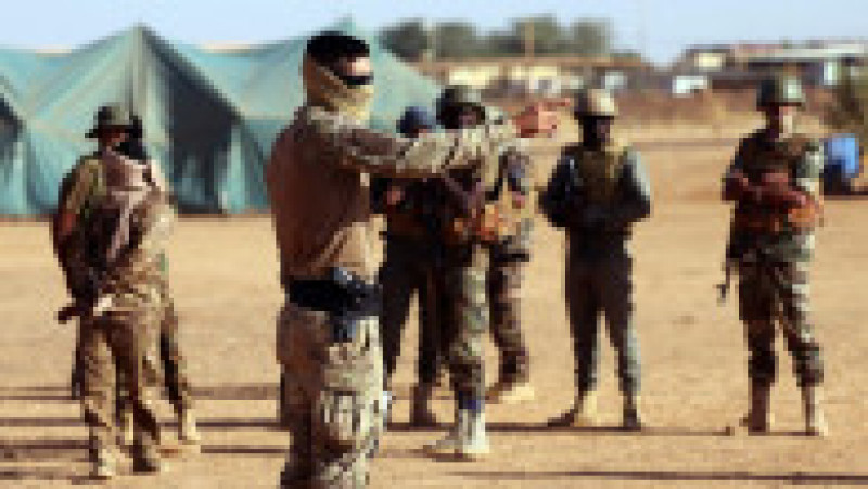 Trupele Takuba Task Force antrenează soldații din Mali. Sursa foto: Profimedia Images | Poza 10 din 28