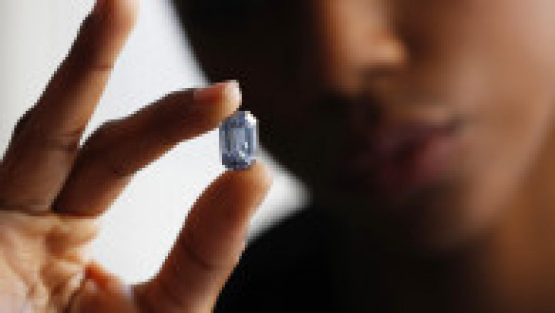 Diamantul rar, care a fost găsit în mina Cullinan din Africa de Sud în 2021, a îndeplinit cele mai înalte standarde care descriu calitatea diamantelor colorate. Foto: Profimedia Images | Poza 12 din 13