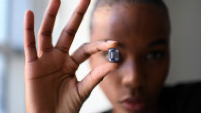 Diamantul rar, care a fost găsit în mina Cullinan din Africa de Sud în 2021, a îndeplinit cele mai înalte standarde care descriu calitatea diamantelor colorate. Foto: Profimedia Images | Poza 8 din 13