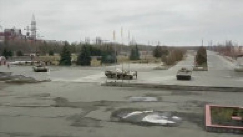 Capturi realizate dintr-un clip video care prezintă forțele rusești după ce au preluat controlul asupra centralei de la Cernobîl. Sursa foto: Profimedia Images | Poza 2 din 14