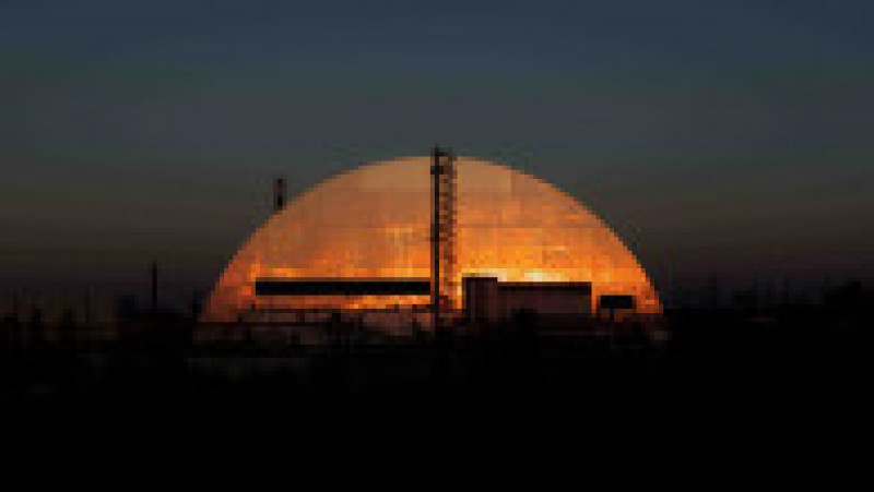 Domul protector construit peste sarcofagul care acoperă reactorul 4 al centralei nucleare de la Cernobîl. Sursa foto: Profimedia Images | Poza 11 din 14