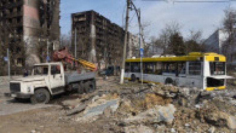Urmările bombardamentelor din Mariupol. Foto: Profimedia | Poza 11 din 14