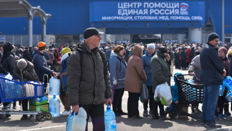 Coridor umanitar pentru evacuarea civililor din Mariupol. FOTO: Profimedia Images