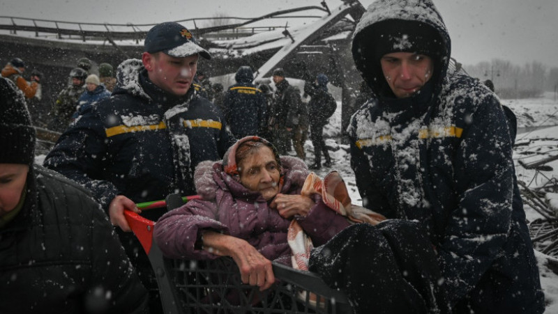 Civili evacuați din orașele ucrainene bombardate. Foto: Profimedia Images