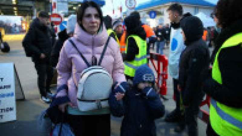 Comisia Europeană a propus miercuri acordarea de protecţie temporară pentru persoanele care fug din calea războiului din Ucraina, inclusiv un permis de şedere şi acces la piaţa forţei de muncă şi la beneficii sociale. Foto: Inquam Photos / Silviu Filip | Poza 104 din 106