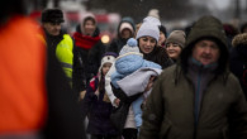 Refugiați ucraineni la vama Siret. Foto: Profimedia Images | Poza 103 din 106