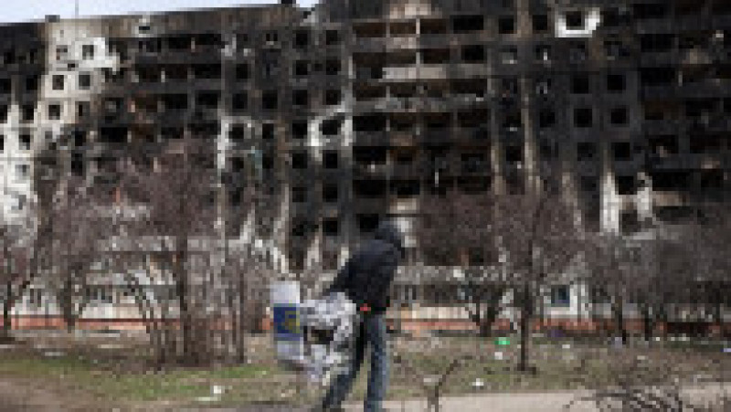 Bloc distrus de bombardamentele rusești în Mariupol. Foto: Profimedia Images | Poza 11 din 11
