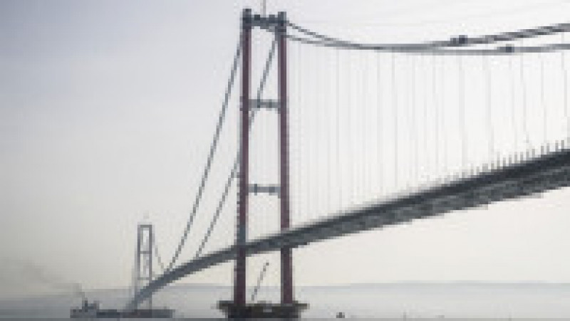 Turcia a inaugurat cel mai lung pod suspendat din lume, peste Strâmtoarea Dardanele. Foto: Profimedia | Poza 9 din 10