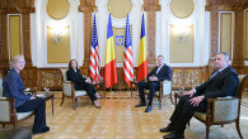 Vicerpreședinta Statelor Unite, Kamala Harris, a ajuns la București, în prima sa vizită oficială în România. Foto: presidency.ro | Poza 19 din 25
