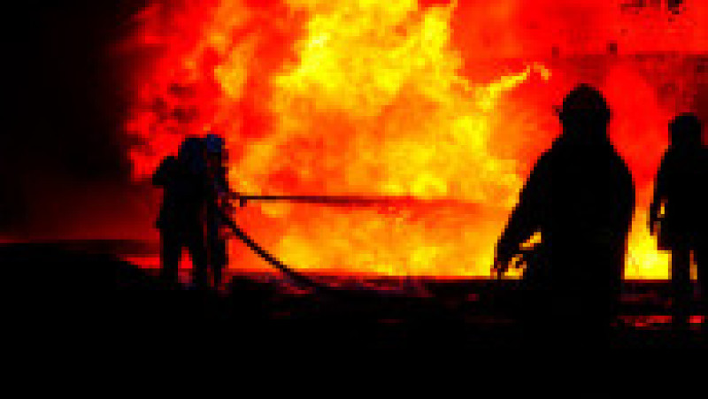 Rușii au bombardat un depozit de carburanți din Liov. Foto: Profimedia Images | Poza 3 din 5