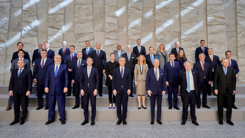 Liderii NATO, poză de grup la summitul de la Bruxelles. Foto: Administrația Prezidențială