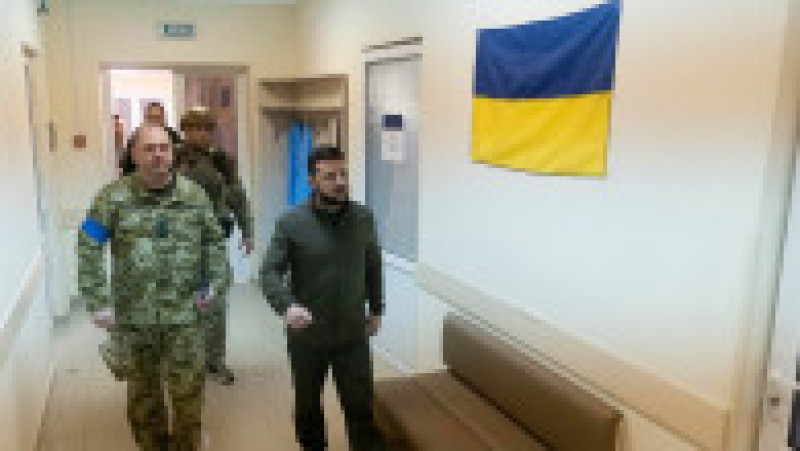 Zelenski i-a vizitat în spital pe militarii răniți în luptele din Harkov, Cernihiv și Hostomel. FOTO: Profimedia Images | Poza 6 din 6