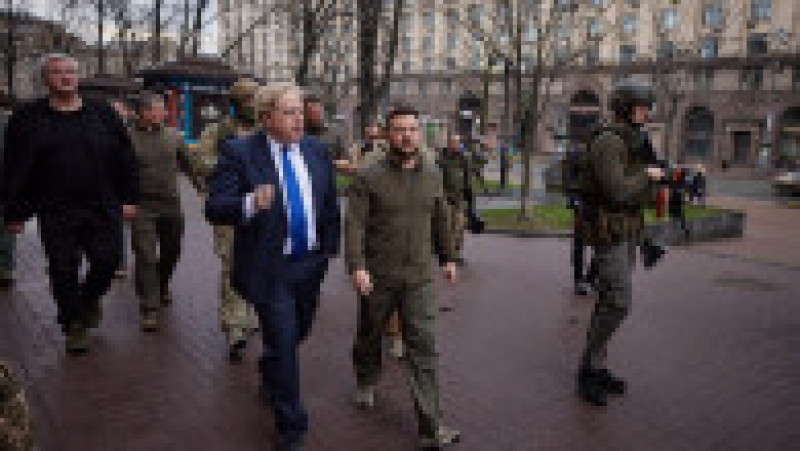 Boris Johnson și Volodimir Zelenski s-au plimbat prin centrul Kievului Foto: Profimedia Images | Poza 13 din 30
