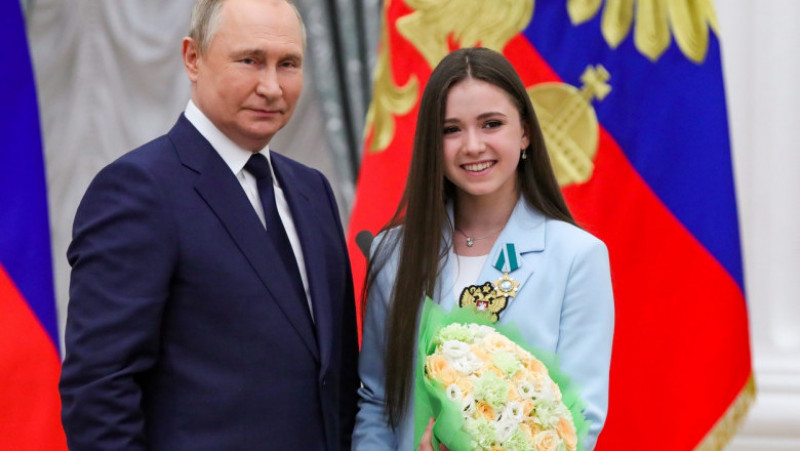 Vladimir Putin și Kamila Valieva FOTO: Profimedia Images