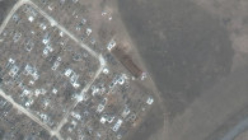 Imagini din satelit arată noi gropi comune într-un cimitir de lângă Mariupol. Foto: Profimedia | Poza 2 din 5