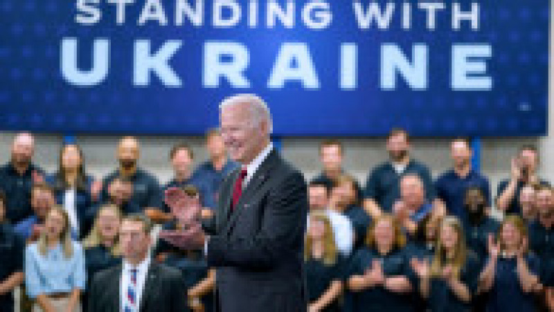 Joe Biden i-a lăudat pe muncitorii care fabrică rachete antitanc destinate Ucrainei Foto: Profimedia Images | Poza 9 din 11