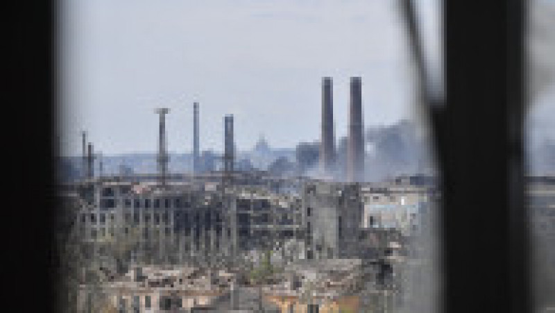  Ruinele combinatului siderurgic Azovstal din Mariupol. Foto: Profimedia Images | Poza 3 din 6