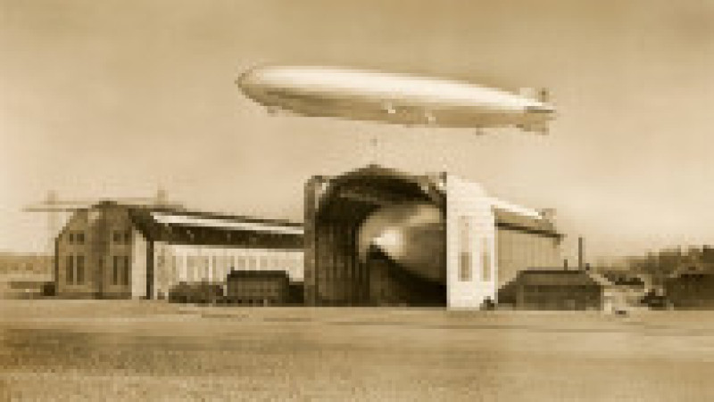 Explozia dirijabilului Hindenburg, produsă pe 6 mai 1937, este unul dintre cele mai cunoscute dezastre aeriene din istorie. Sursa foto: Profimedia Images | Poza 9 din 46