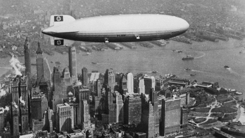 Explozia dirijabilului Hindenburg, produsă pe 6 mai 1937, este unul dintre cele mai cunoscute dezastre aeriene din istorie. Sursa foto: Profimedia Images
