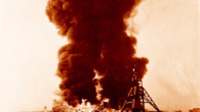 Explozia dirijabilului Hindenburg, produsă pe 6 mai 1937, este unul dintre cele mai cunoscute dezastre aeriene din istorie. Sursa foto: Profimedia Images | Poza 26 din 46