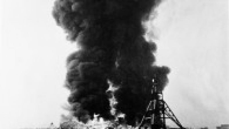 Explozia dirijabilului Hindenburg, produsă pe 6 mai 1937, este unul dintre cele mai cunoscute dezastre aeriene din istorie. Sursa foto: Profimedia Images | Poza 29 din 46
