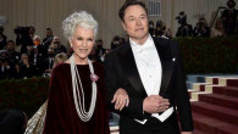 Mama lui Elon Musk, Maye Musk, la 74 de ani, în 2022 FOTO: Profimedia Images | Poza 32 din 38
