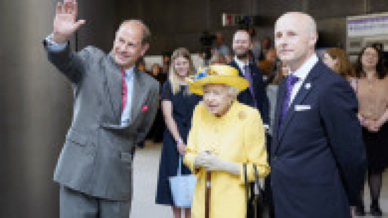 Regina Elisabeta a II-a a inaugurat o linie de metrou ce îi poartă numele. Foto: Profimedia Images | Poza 14 din 39