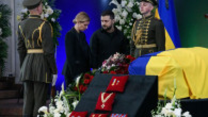 Volodimir Zelenski și soția sa, Olena Zelenska, au participat la funeraliile primului preşedinte al Ucrainei. Foto: Profimedia Images | Poza 3 din 8