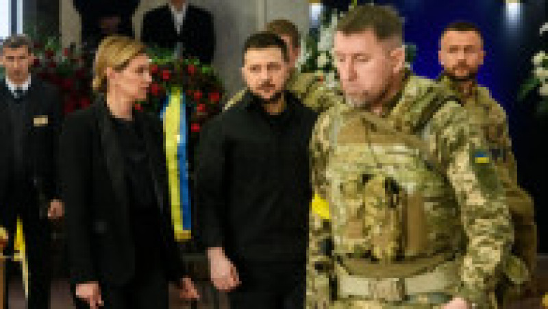 Volodimir Zelenski și soția sa, Olena Zelenska, au participat la funeraliile primului preşedinte al Ucrainei. Foto: Profimedia Images | Poza 6 din 8