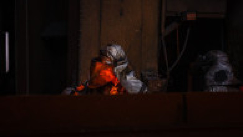 În buncărele de la Azovstal s-au adăpostit sute de civili. Mulţi dintre ei au fost între timp evacuaţi în cadrul unei operaţiuni internaţionale. Foto: Profimedia Images | Poza 10 din 12