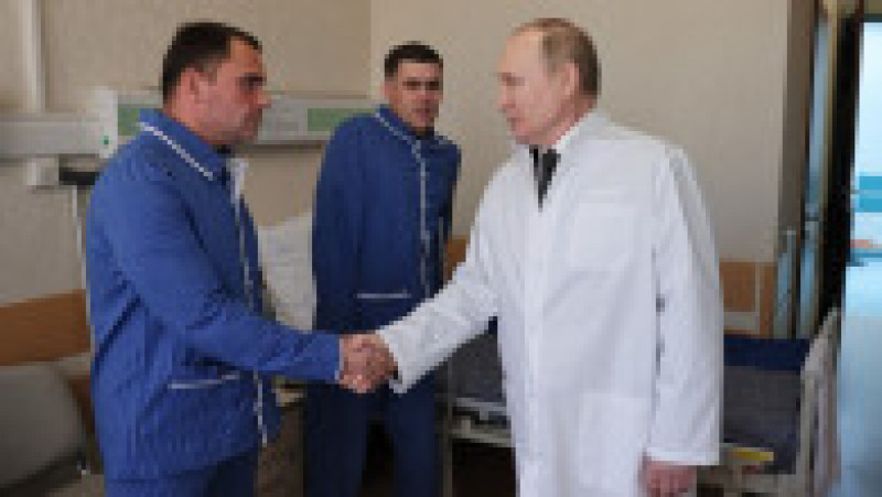 Putin a vizitat militari ruşi răniţi în Ucraina, aflați într-un spital din Moscova. Foto: Profimedia Images | Poza 72 din 100