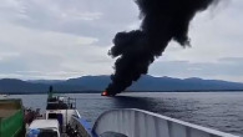 Șapte oameni au murit într-un incendiu pe un feribot în Filipine. FOTO: Profimedia Images | Poza 1 din 4