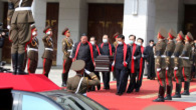 Mareşalul Hyon a jucat un rol crucial în pregătirea tânărului Kim Jong Un pentru conducerea Coreii de Nord. Foto: Profimedia | Poza 6 din 9