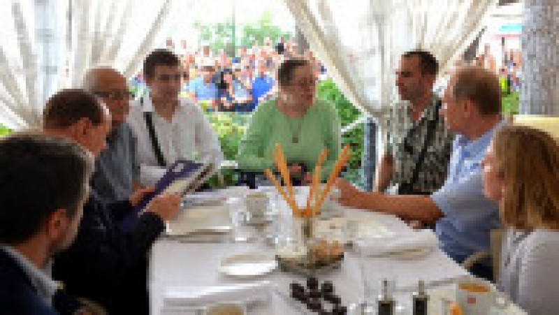 La masa cu tineri din comunitatea italienilor din Crimeea - kremlin.ru | Poza 5 din 14