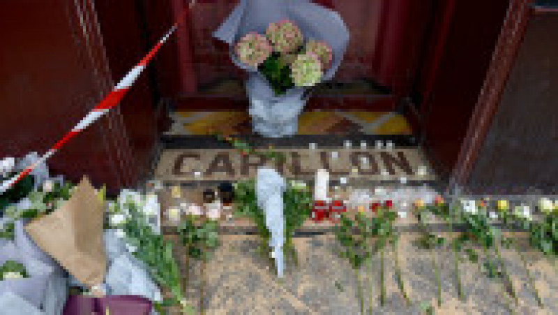 Paris -flori si lumanari la le carillon getty | Poza 2 din 11