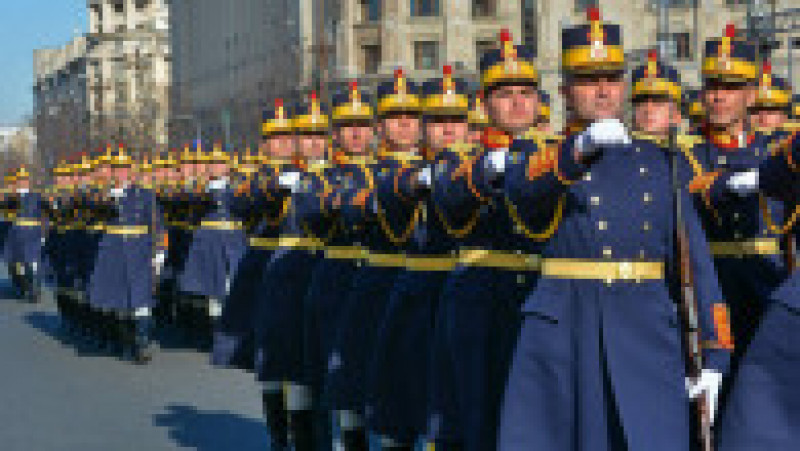 Parada militara 2015 Piata Constitutiei - Fortele Terestre Romane 13 | Poza 36 din 48