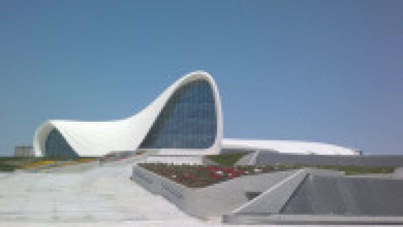 zaha hadat - Heydar Aliyev Cultural Center-baku-wikipedia | Poza 8 din 16