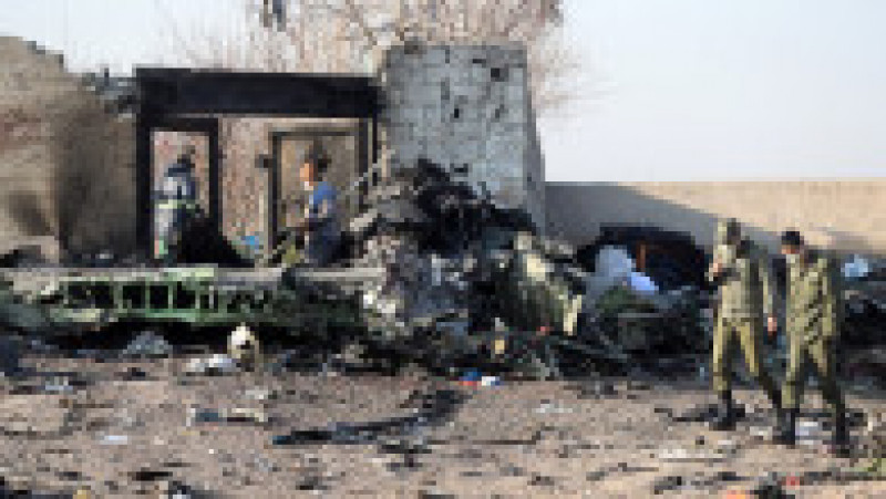 Epava avionului ucrainean care s-a prăbușit pe 8 ianuarie 2020 la Teheran. Foto: Agerpres | Poza 1 din 3