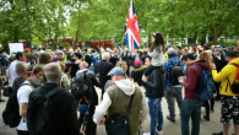 Anti lockdown demonstrators gather in Hyde Park London to protest against the ongoing restrictions imposed to fight the spread of COVID-19. Government has announced a series of measures to slowly ease lockdown, which was introduced to fight the spread of the COVID-19 strain of coronavirus.
Coronavirus lockdown, UK - 16 May 2020, Image: 519883676, License: Rights-managed, Restrictions: , Model Release: no, Credit line: Ben Cawthra / Shutterstock Editorial / Profimedia | Poza 3 din 6