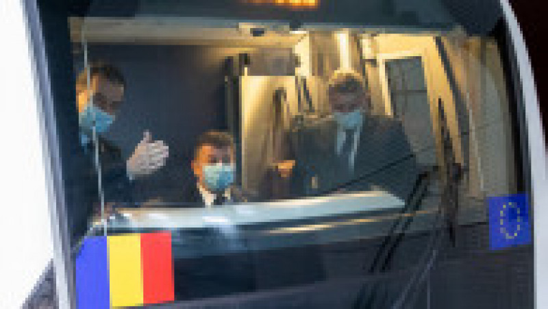 Ludovic Orban în metroul Drumul Taberei. Foto: gov.ro | Poza 7 din 16