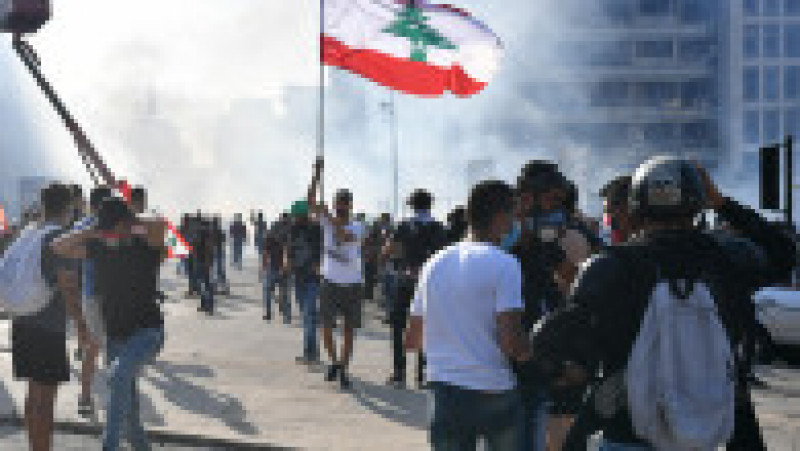 Proteste în Beirut, după explozia devastatoare din 4 august, pentru care demonstranții învinuiesc politicienii Foto: Profimedia | Poza 5 din 11