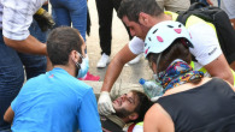 Protestatar rănit în violențele izbucnite în timpul demonstrațiilor antiguvernamentale din 8 august 2020 din Beirut Foto: Profimedia | Poza 10 din 11