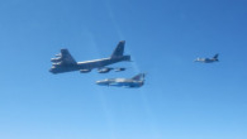 Bombardierele B-52 Stratofortress au participat alături de avioane MiG-21 Lancer la exercițiul Allied Sky. Foto: Facebook / Forțele Aeriene Române | Poza 3 din 6