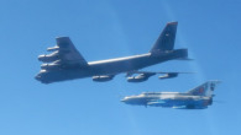 Bombardierele B-52 Stratofortress au participat alături de avioane MiG-21 Lancer la exercițiul Allied Sky. Foto: Facebook / Forțele Aeriene Române | Poza 4 din 6