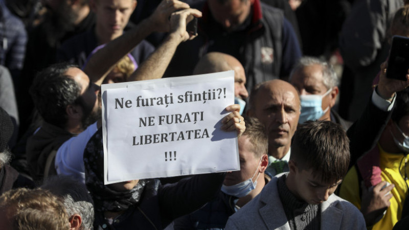 Proteste și scandal la sărbătoarea de Sfânta Parascheva de la Iași Foto: INQUAM Photos/Liviu Chirica