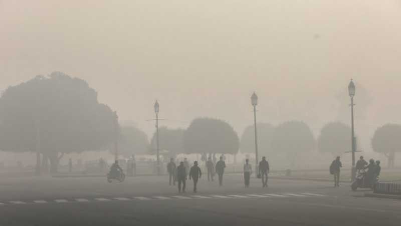  Poluarea atmosferică cauzată de arderea combustibililor fosili, cum sunt cărbunele și petrolul, a fost cauza a 8,7 milioane de decese la nivel global în 2018. FOTO: Agerpres