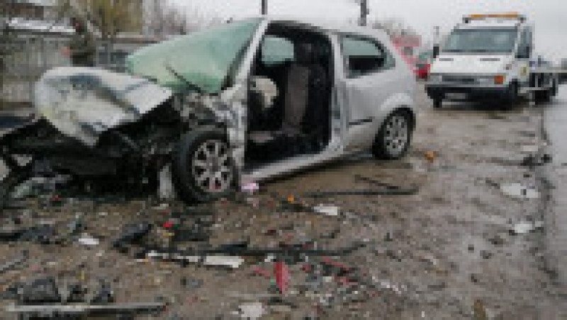 accident focsani 4 auto ISU VN 231119 (6) | Poza 9 din 10