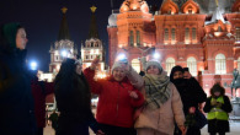 Rușii organizează proteste cu lumânări aprinse de Ziua Îndrăgostiților pentru Navalnîi. Foto: Profimedia Images | Poza 1 din 3